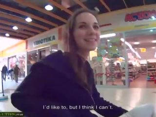 Mallcuties tenåring - unge offentlig jente, tjekkisk tenåring tenåring