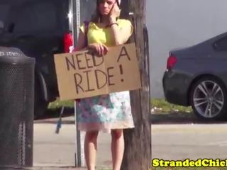 Nghiệp dư hitchhiking thiếu niên fucked lược trên các xe hơi